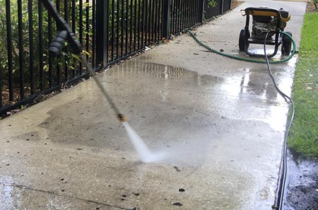 Pressure washing in Winter Haven Florida